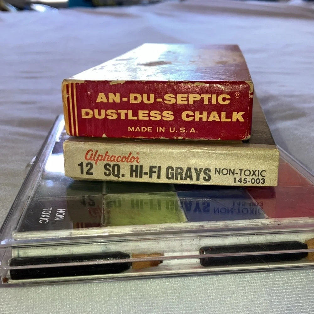 Artist Chalks Drawing Vintage palette